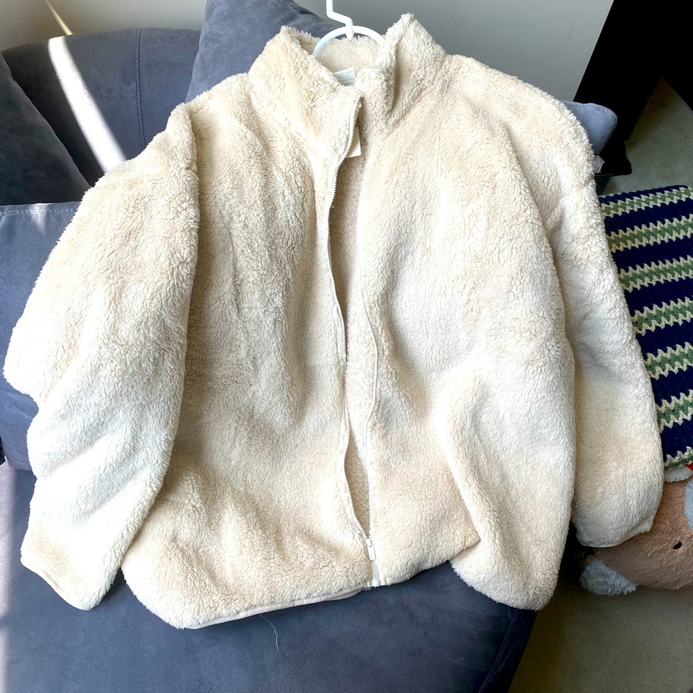 Victoria’s Secret fleece/ teddy zip jacket, size XXL